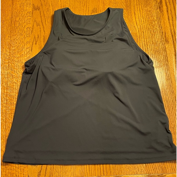 Fabletics 1X black workout top with padded bra. - Picture 3 of 7